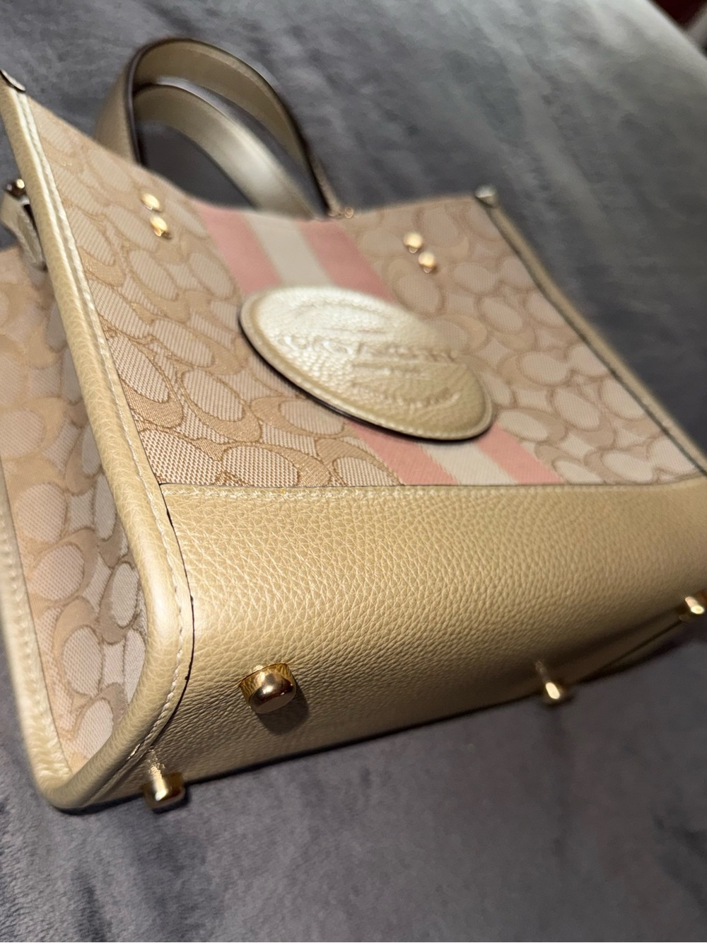 NWT COACH Mini Dempsey Tote 22 Signature Jacquard. Soft Gold/Khaki/Pink/Goldtone - Picture 6 of 13